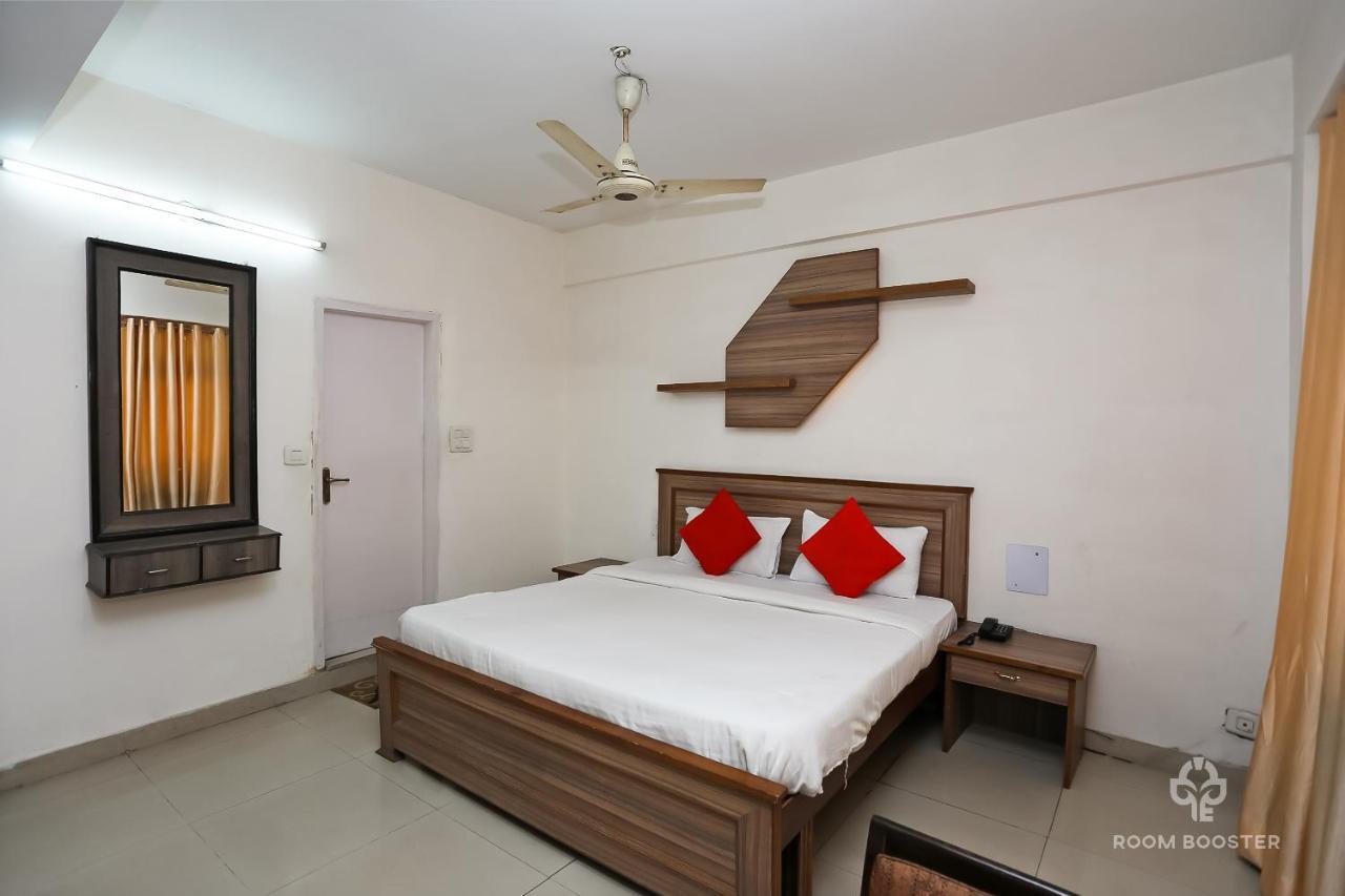 Hotel Inderlok ริชิเคช ภายนอก รูปภาพ