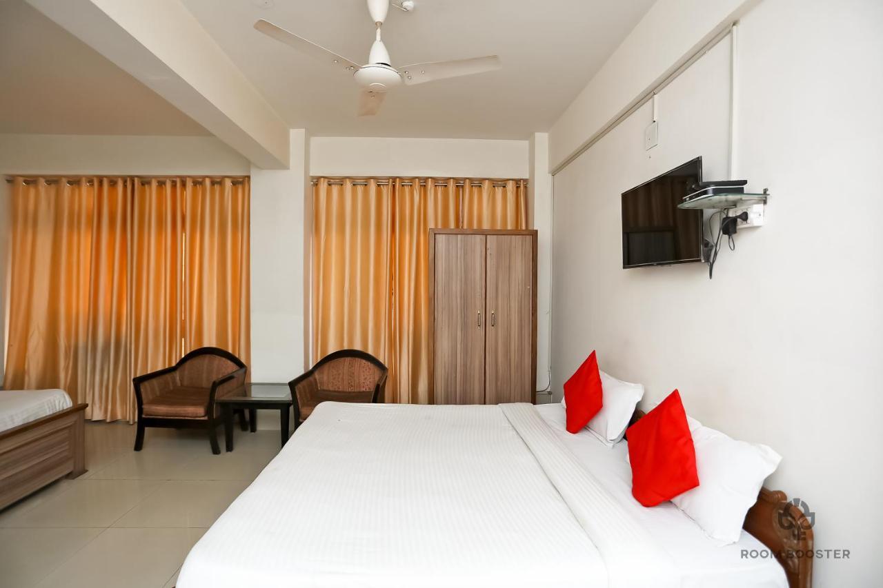 Hotel Inderlok ริชิเคช ภายนอก รูปภาพ